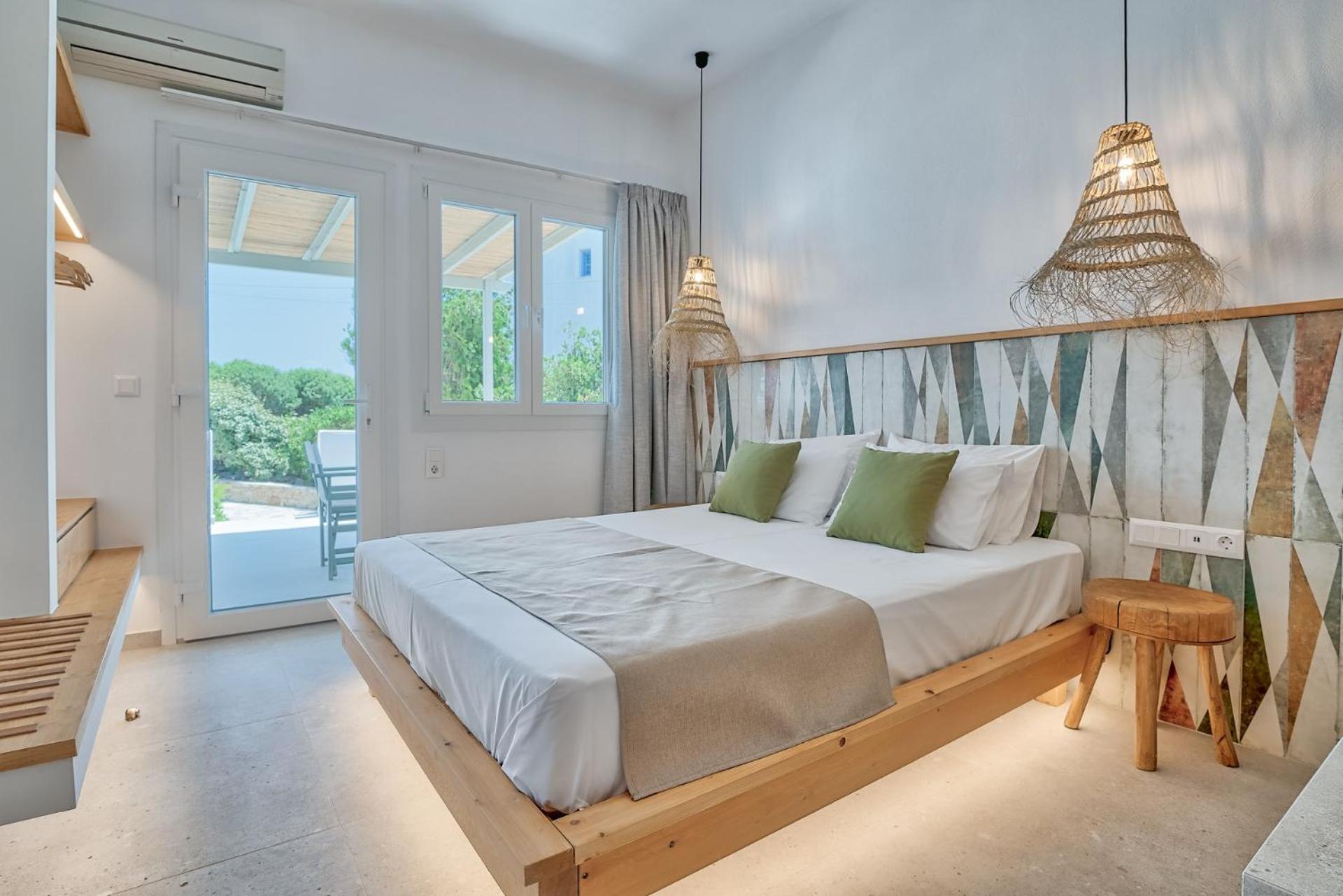Marinatou Suites Antiparos Exterior photo